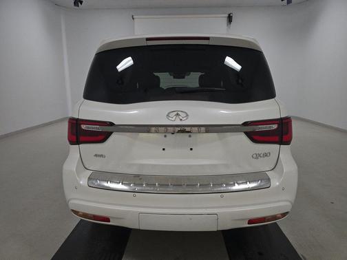 2024 INFINITI QX80 SENSORY AWD