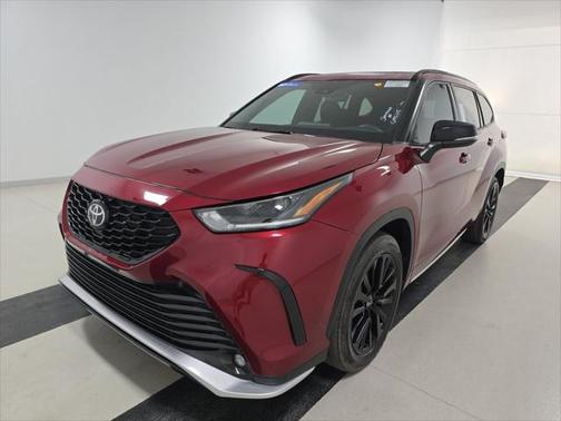 2023 Toyota Highlander XSE