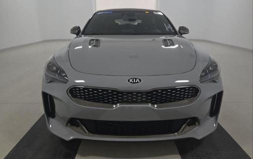 2021 Kia Stinger GT1