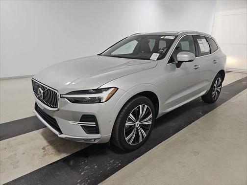2022 Volvo XC60 B6 Inscription