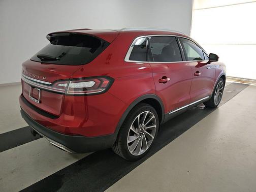 Red Carpet 2021 Lincoln Nautilus Reserve AWD