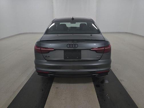 2023 Audi A4 45 S line Premium Plus