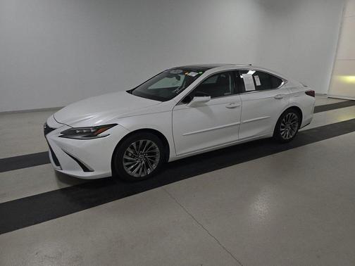 2024 Lexus ES 350 Ultra Luxury
