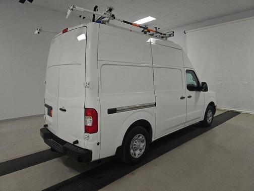 2018 Nissan NV Cargo NV2500 HD SV V6