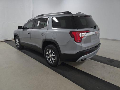 2023 GMC Acadia FWD SLT