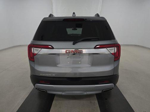 2023 GMC Acadia FWD SLT