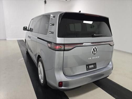 2025 Volkswagen ID. Buzz Pro S