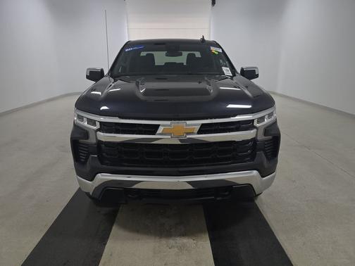2022 Chevrolet Silverado 1500 4WD Crew Cab 147" LT w/2FL