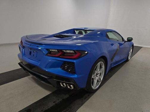 2025 Chevrolet Corvette Stingray w/3LT