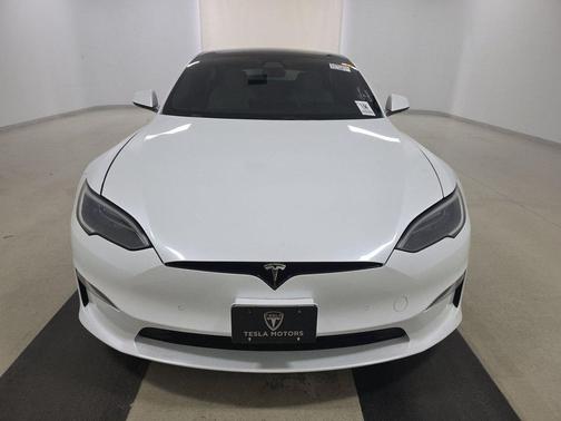 2022 Tesla Model S Long Range