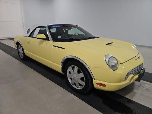 2002 Ford Thunderbird Base