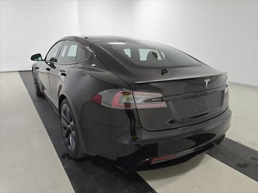 2021 Tesla Model S Plaid