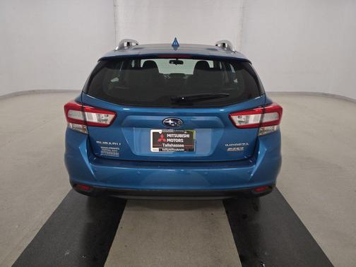 Island Blue Pearl 2017 Subaru Impreza 2.0i Limited 5-door CVT