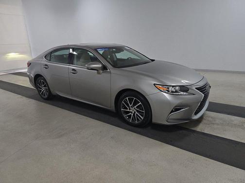 2017 Lexus ES 350 Base