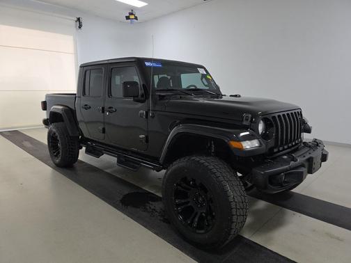 Black Clearcoat 2021 Jeep Gladiator Sport S 4x4