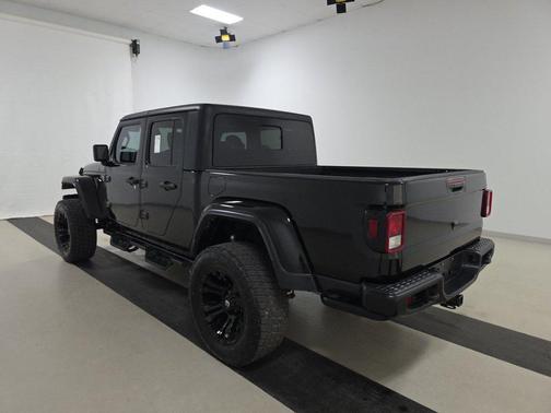 Black Clearcoat 2021 Jeep Gladiator Sport S 4x4