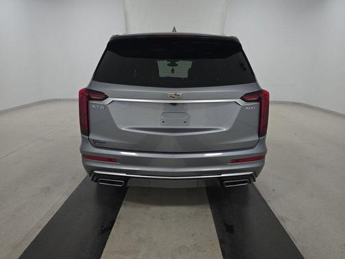 2024 Cadillac XT6 Premium Luxury FWD