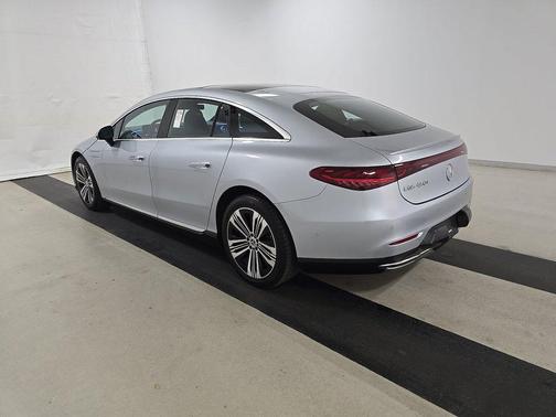 Cirrus Silver Metallic 2023 Mercedes-Benz EQS 450+ EQS 450+ Sedan