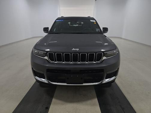 Baltic Gray Metallic Clearcoat 2024 Jeep Grand Cherokee L Limited 4x4
