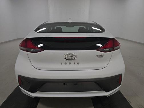 2021 Hyundai IONIQ Hybrid Blue