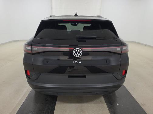 Deep Black Pearl 2025 Volkswagen ID.4 Pro RWD