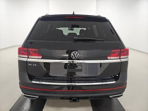 2022 Volkswagen Atlas 3.6L SE w/Technology