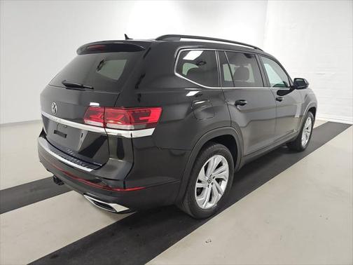 2022 Volkswagen Atlas 3.6L SE w/Technology