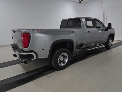 2025 Chevrolet Silverado 3500 LTZ