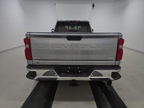 2025 Chevrolet Silverado 3500 LTZ
