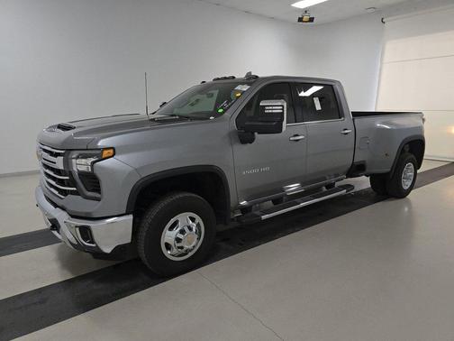 2025 Chevrolet Silverado 3500 LTZ