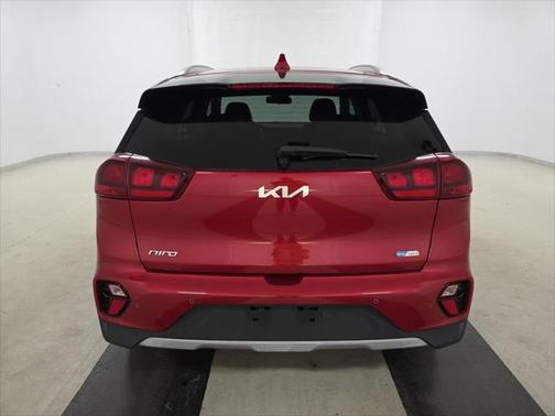 2022 Kia Niro LXS