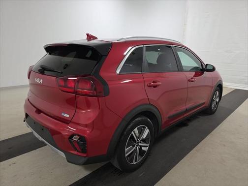 2022 Kia Niro LXS