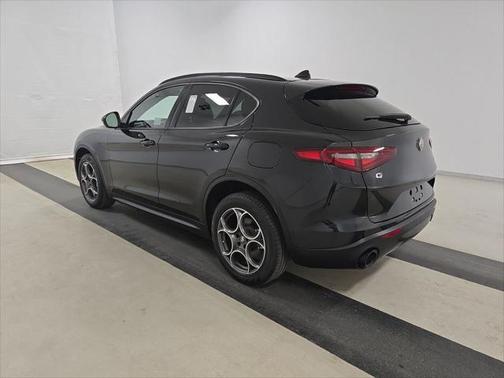 2022 Alfa Romeo Stelvio Sprint