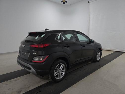 2023 Hyundai KONA SE