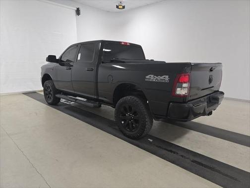 2022 RAM 2500 Big Horn Crew Cab 4x4 6'4' Box