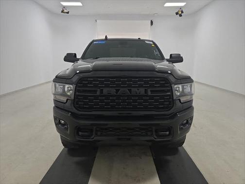 2022 RAM 2500 Big Horn Crew Cab 4x4 6'4' Box
