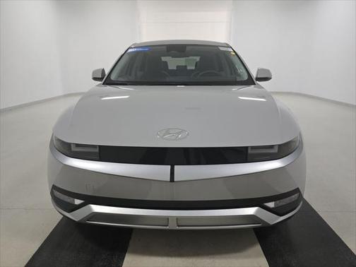 2022 Hyundai IONIQ 5 SE