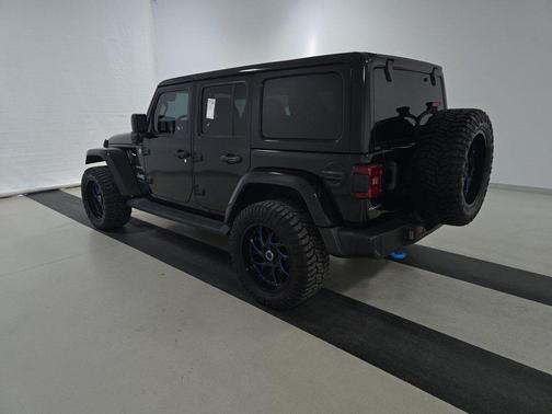 2022 Jeep Wrangler Unlimited 4xe Sahara