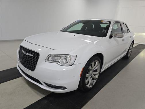2019 Chrysler 300 Limited