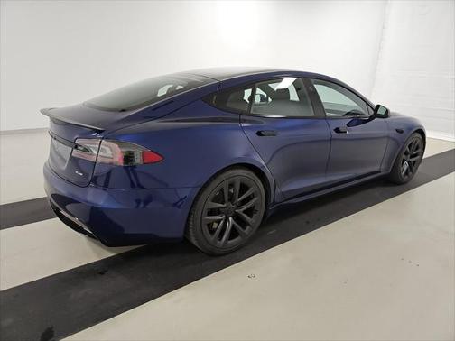 2021 Tesla Model S Plaid