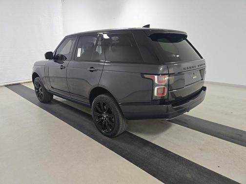 Carpathian Grey Premium Metallic 2021 Land Rover Range Rover SWB
