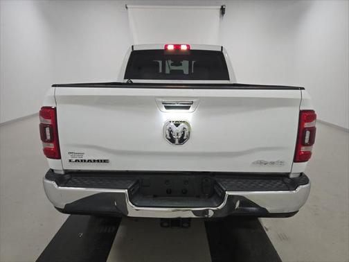 2022 RAM 2500 Laramie Crew Cab 4x4 6'4' Box