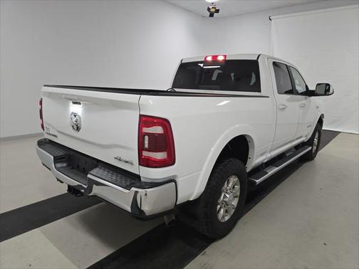 2022 RAM 2500 Laramie Crew Cab 4x4 6'4' Box
