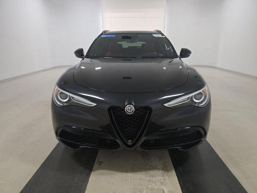 2022 Alfa Romeo Stelvio Ti