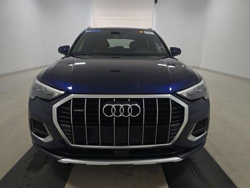 2022 Audi Q3 40 Premium