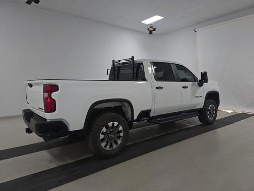 2023 Chevrolet Silverado 2500 Custom