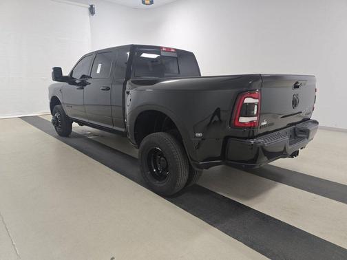 2024 RAM 3500 Laramie Mega Cab 4x4 6'4' Box