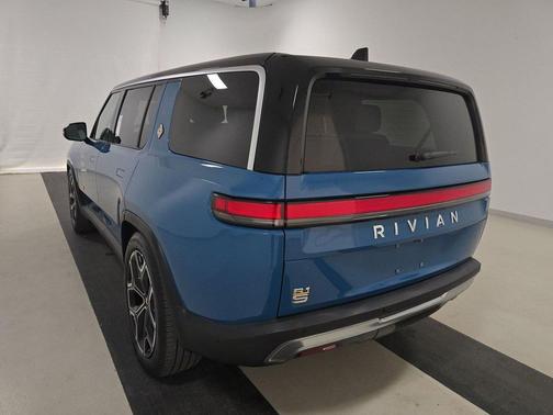 2024 Rivian R1S LAUNCH EDITION 4 DOOR SUV ELECTRIC