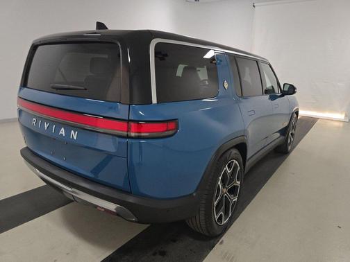 2024 Rivian R1S LAUNCH EDITION 4 DOOR SUV ELECTRIC