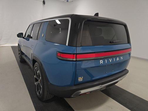 2024 Rivian R1S Launch Edition Quad Motor Large Pack
